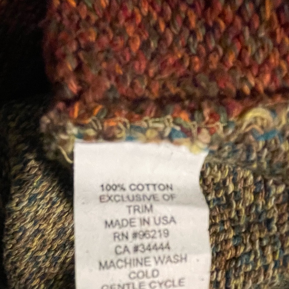 Sweater - Picture 4 of 4